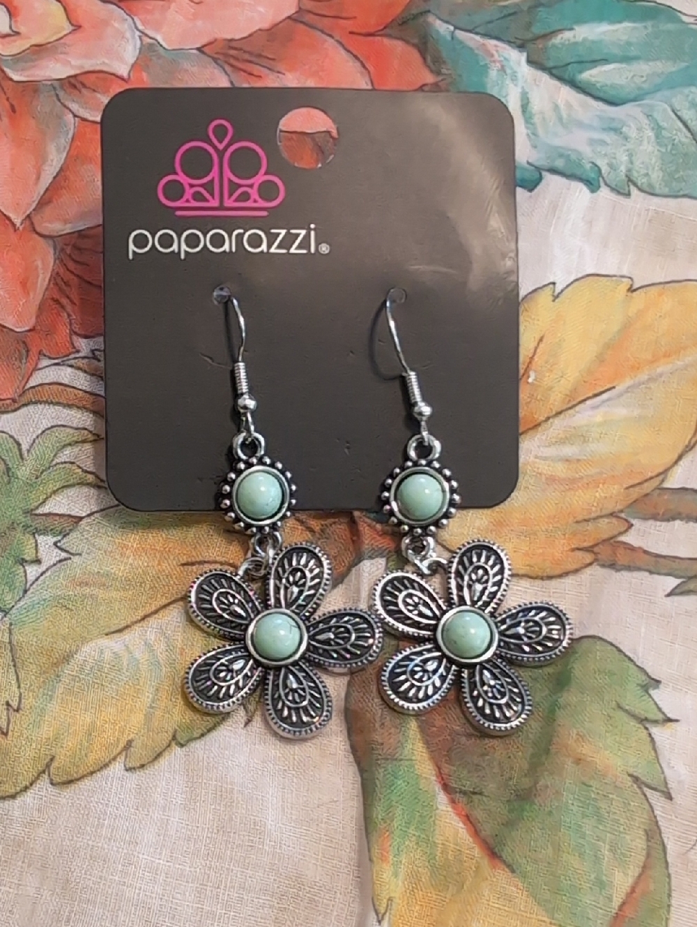 NWT Paparazzi Jewelry Lot Of Bohemian Floral And Gem Blue And Silver Jewelry - Picture 9 of 9